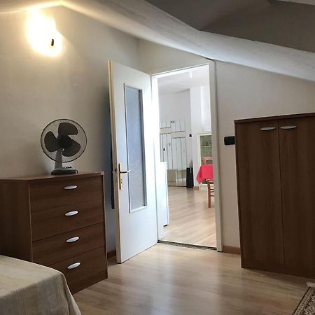 Casa Filippo Large 3 Room Apartment, Close To The Beach, Free Wifi Internet Riva del Garda Exterior photo
