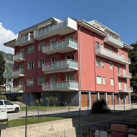 Casa Filippo Large 3 Room Apartment, Close To The Beach, Free Wifi Internet Riva del Garda Exterior photo