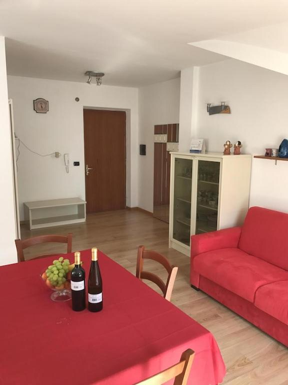 Casa Filippo Large 3 Room Apartment, Close To The Beach, Free Wifi Internet Riva del Garda Exterior photo