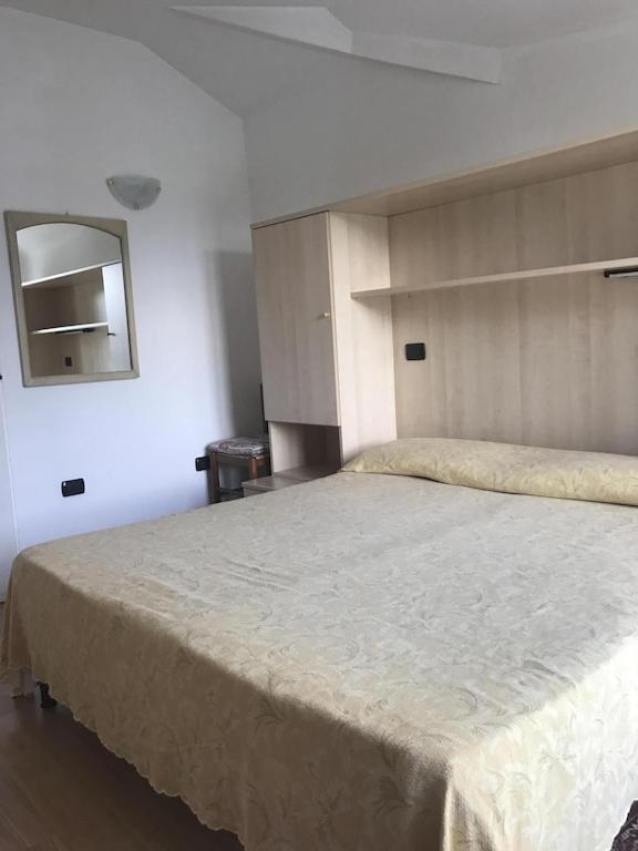 Casa Filippo Large 3 Room Apartment, Close To The Beach, Free Wifi Internet Riva del Garda Exterior photo
